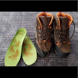 HiTech kids hiking boots